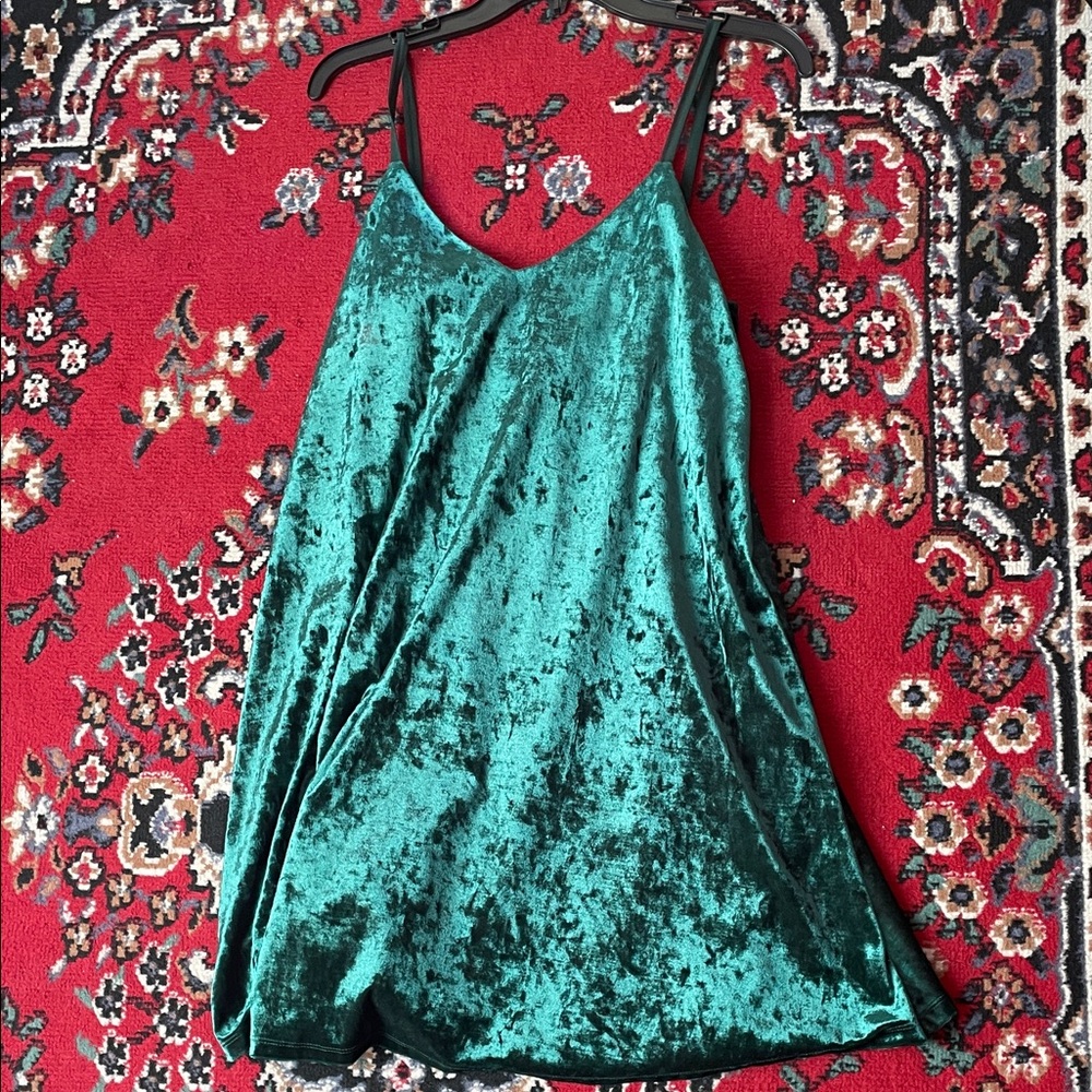 Bobeau Emerald Velvet Dress